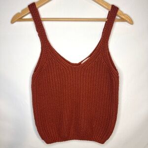 Harper Heritage Cozy V Neck Knit Tank Top in Rust Size Medium All Season